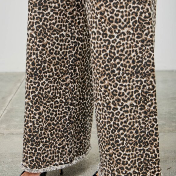 High End Boutique Animal Print Wide Leg High Rise Plus Size Pants Size 1X - Picture 5 of 8